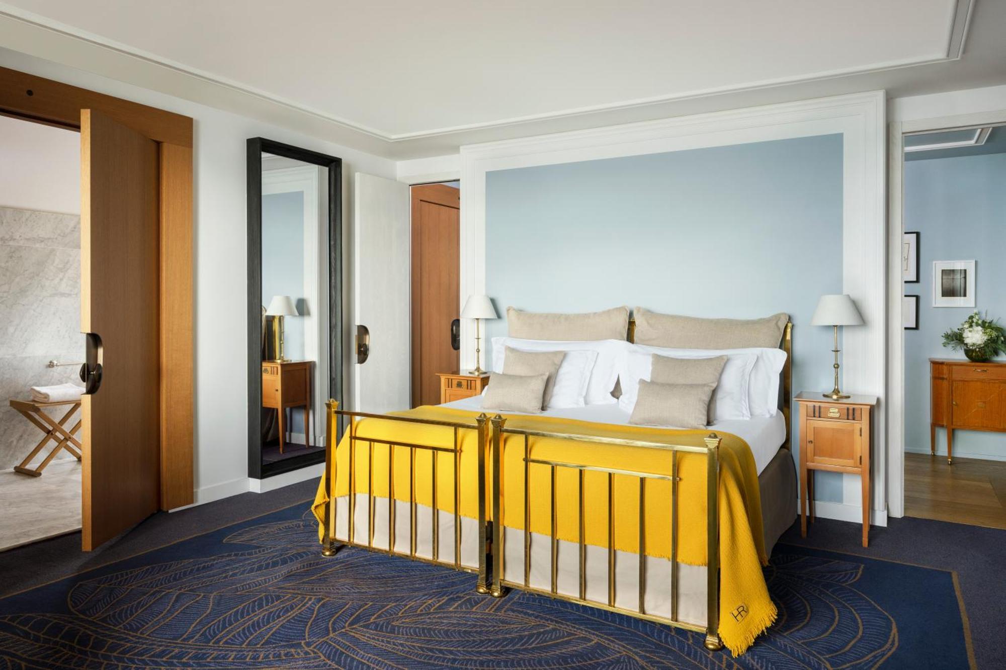 Hotel Royal Evian-les-Bains Ngoại thất bức ảnh