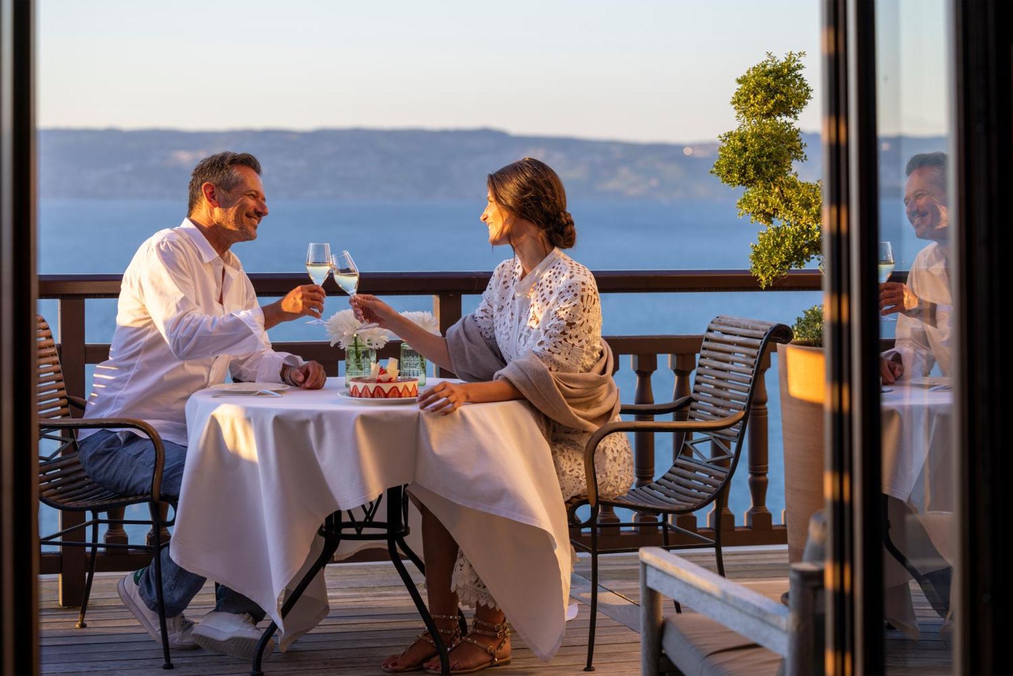 Hotel Royal Evian-les-Bains Ngoại thất bức ảnh